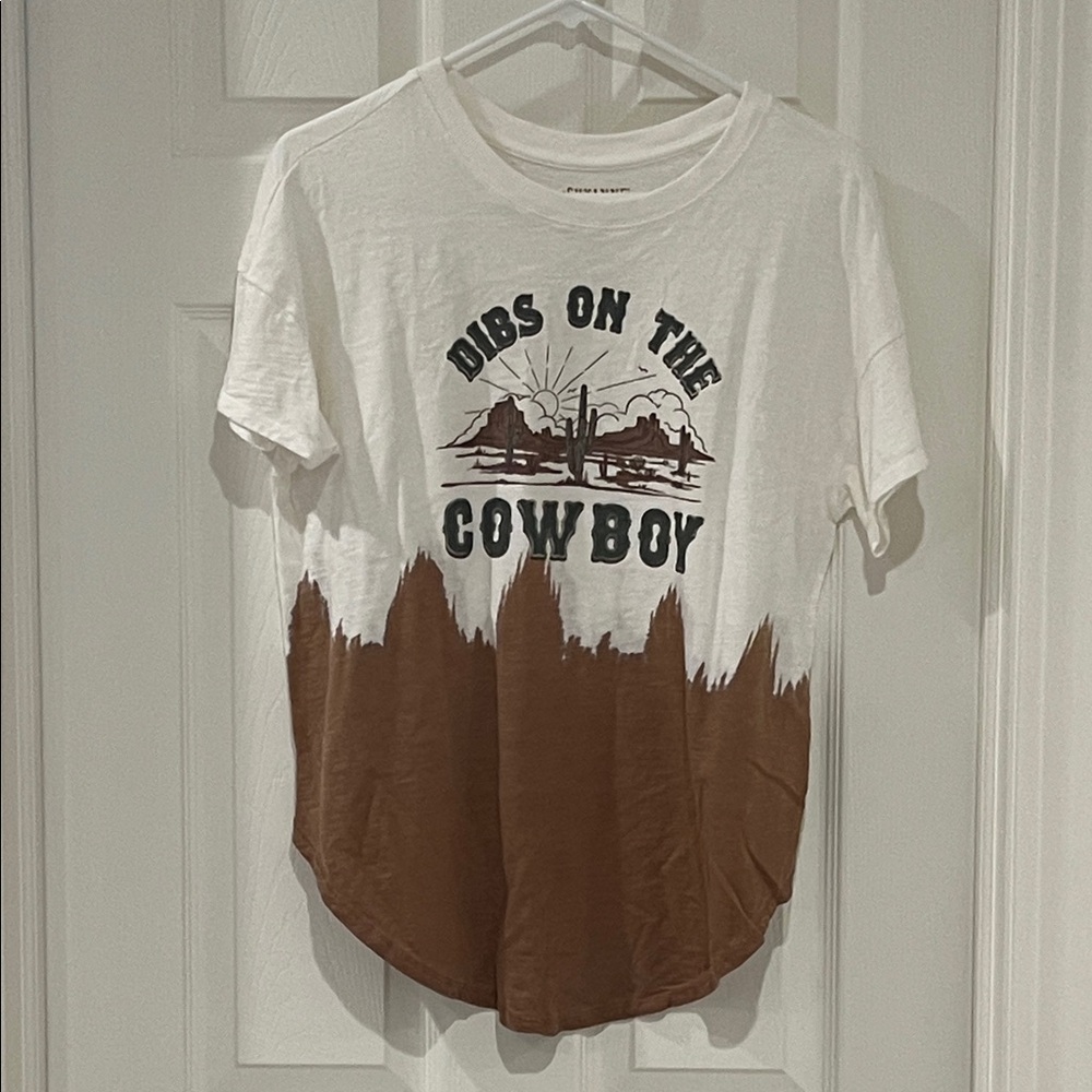 NEW Shyanne White and Brown Short Sleeve Tee - Picture 2 of 5